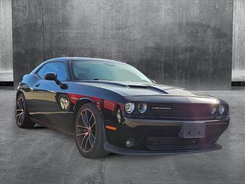 2016 Dodge Challenger R/T Scat Pack