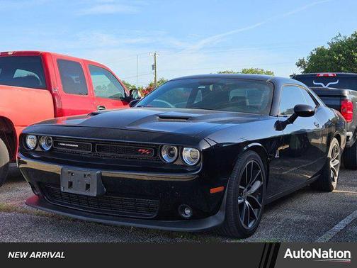 2016 Dodge Challenger R/T Scat Pack