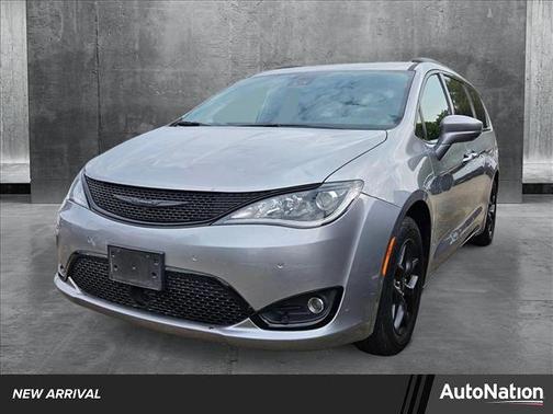 2019 Chrysler Pacifica Touring-L Plus