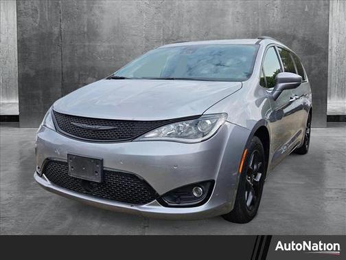 2019 Chrysler Pacifica Touring-L Plus