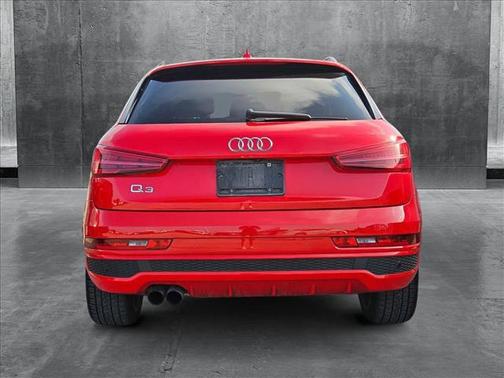 2018 Audi Q3 2.0T Premium Plus