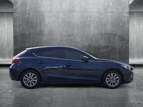 2016 Mazda Mazda3 i Touring