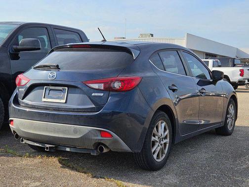 2016 Mazda Mazda3 i Touring