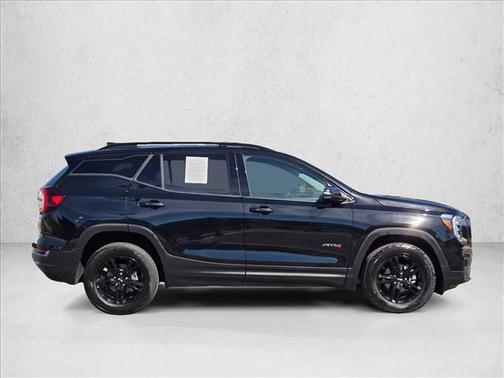 2023 GMC Terrain AWD AT4