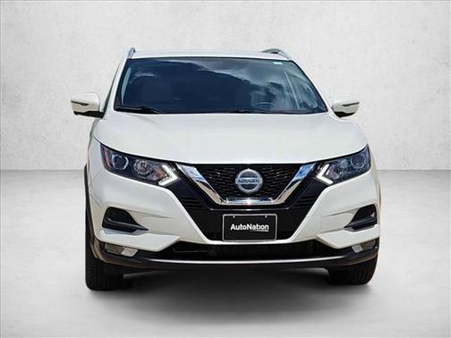 Pearl White Tricoat 2022 Nissan Rogue Sport SV