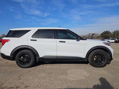 2020 Ford Explorer Base