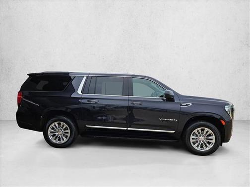 Titanium Rush Metallic 2024 GMC Yukon XL SLT