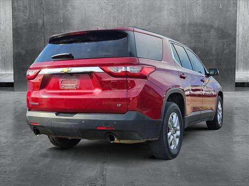 2020 Chevrolet Traverse LT Cloth
