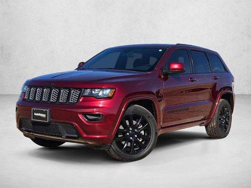Velvet Red Pearlcoat 2022 Jeep Grand Cherokee Laredo