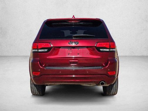 Velvet Red Pearlcoat 2022 Jeep Grand Cherokee Laredo