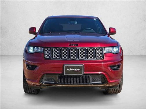 Velvet Red Pearlcoat 2022 Jeep Grand Cherokee Laredo