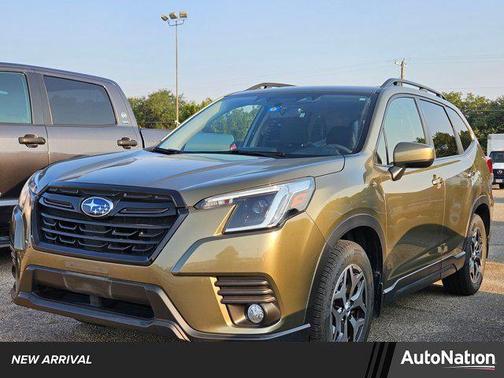 2022 Subaru Forester Premium