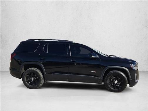 2023 GMC Acadia AWD AT4
