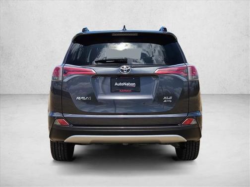 Magnetic Gray Metallic 2016 Toyota RAV4 XLE