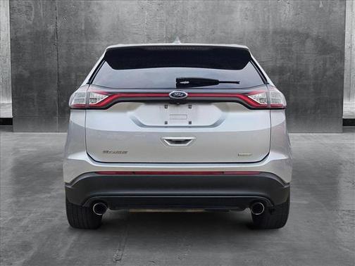 2018 Ford Edge SE
