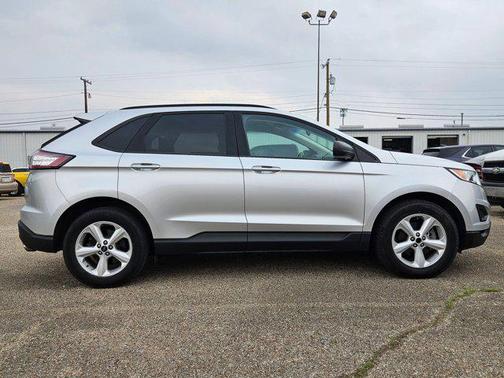 2018 Ford Edge SE