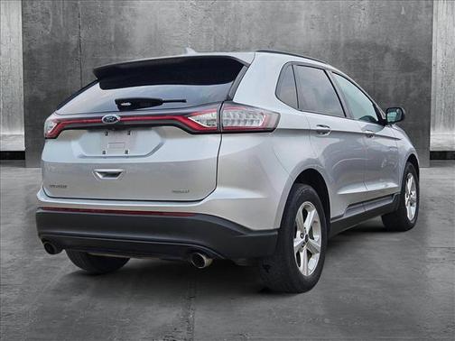 2018 Ford Edge SE