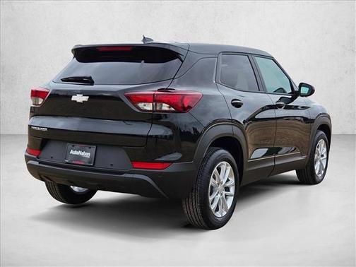 Mosaic Black Metallic 2026 Chevrolet Trailblazer LS