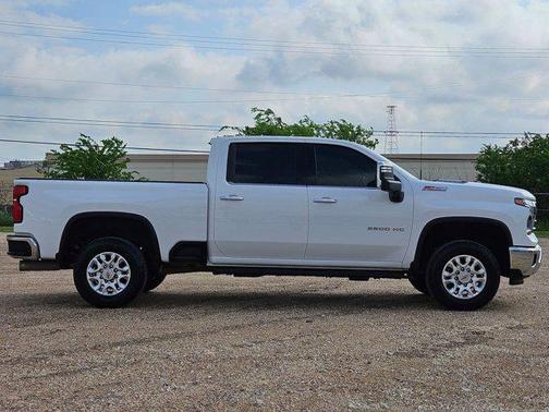 Summit White 2024 Chevrolet Silverado 2500 LTZ