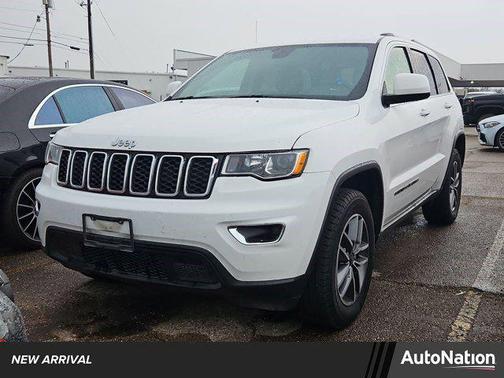 2020 Jeep Grand Cherokee Laredo