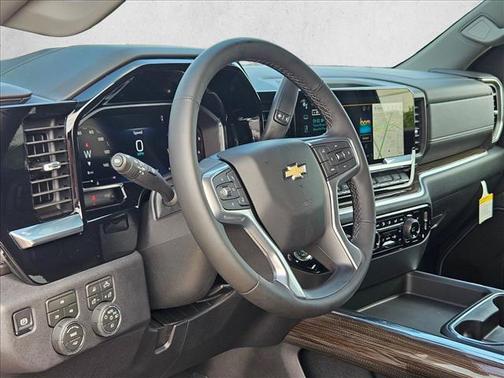 Summit White 2026 Chevrolet Silverado 2500 LT