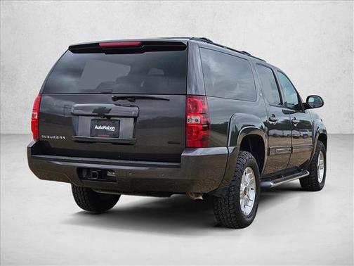 Taupe Gray Metallic 2011 Chevrolet Suburban 1500 LT