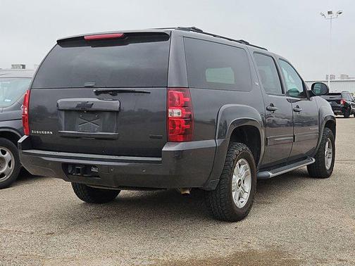 2011 Chevrolet Suburban 1500 LT