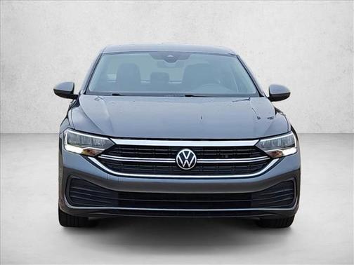 Platinum Gray Metallic 2024 Volkswagen Jetta 1.5T SE