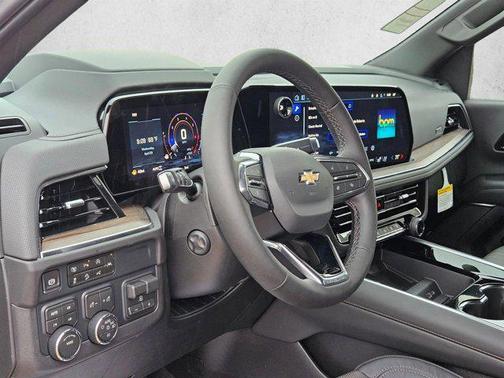Polar White Tricoat 2026 Chevrolet Suburban High Country, 4WD