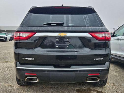 2021 Chevrolet Traverse Premier