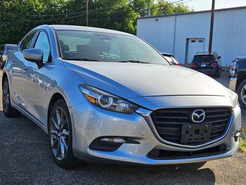 2018 Mazda Mazda3 Touring
