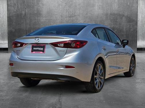 2018 Mazda Mazda3 Touring