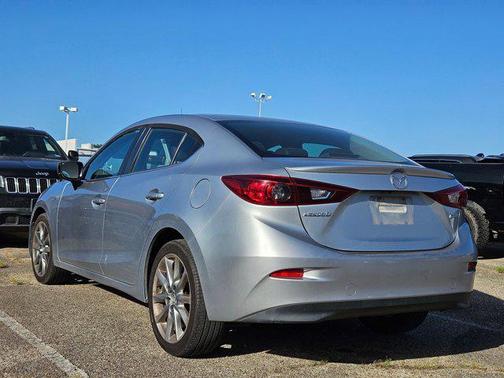 2018 Mazda Mazda3 Touring