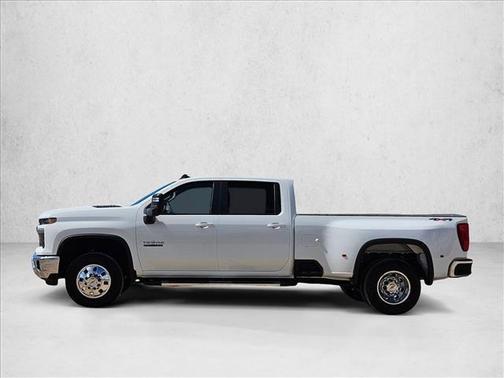 2026 Chevrolet Silverado 3500 LT