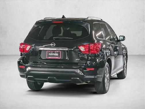 2020 Nissan Pathfinder SV
