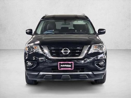 2020 Nissan Pathfinder SV