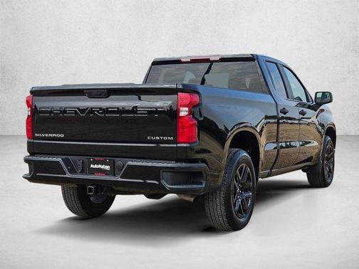 Black 2026 Chevrolet Silverado 1500 Custom