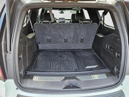 2021 Chevrolet Suburban Premier