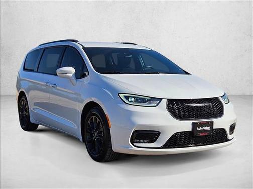 2021 Chrysler Pacifica Touring