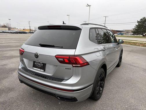 2023 Volkswagen Tiguan 2.0T SE R-Line Black 4MOTION