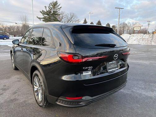 2024 Mazda CX-90 PHEV Preferred