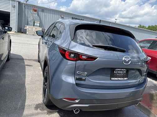 2025 Mazda CX-5 Carbon Edition