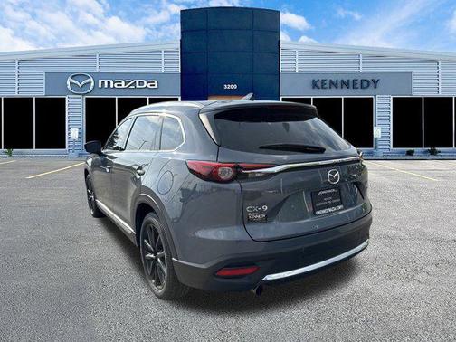 2023 Mazda CX-9 Carbon Edition