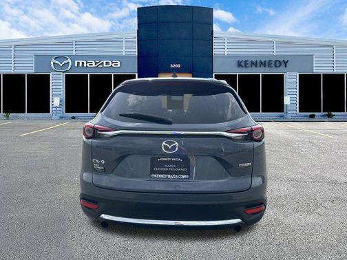 2023 Mazda CX-9 Carbon Edition