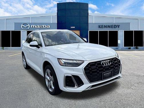 2023 Audi Q5 45 S line Prestige