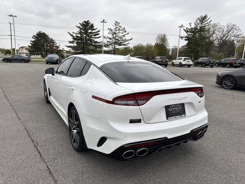 2023 Kia Stinger GT2