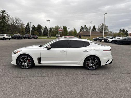 2023 Kia Stinger GT2