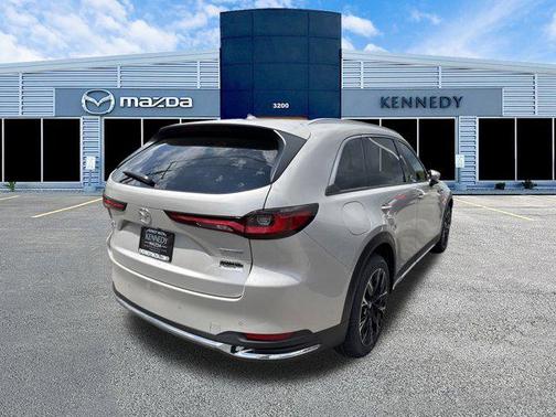 2025 Mazda CX-90 PHEV Premium Plus