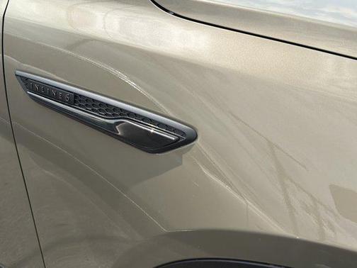 Zircon Sand Metallic 2026 Mazda CX-70 3.3 Turbo Preferred