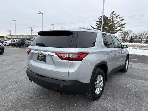 2018 Chevrolet Traverse LT Cloth